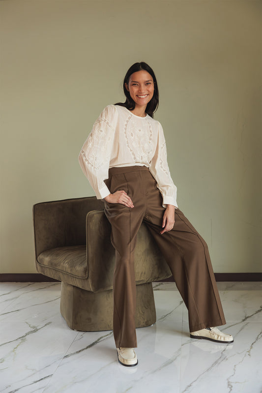 BLUSA BORDADO ROMÁNTICO