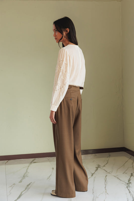 BLOUSE BRODÉE ROMANTIQUE 4