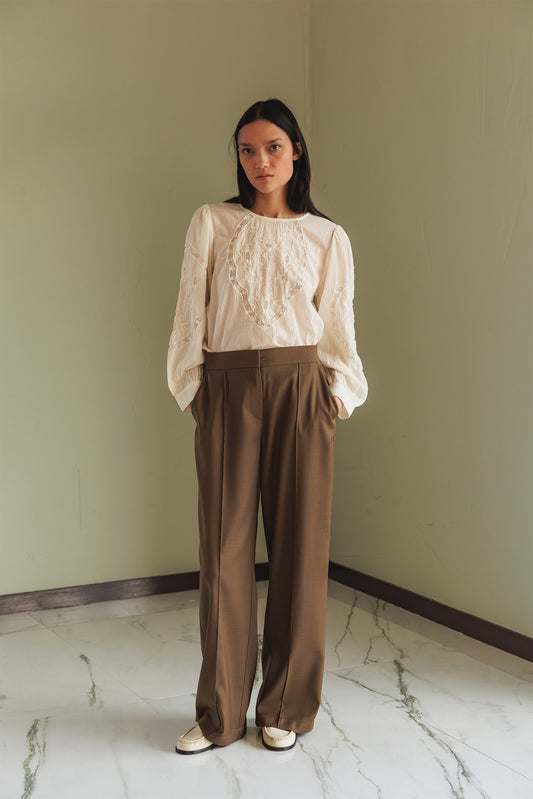 BLOUSE BRODÉE ROMANTIQUE 5