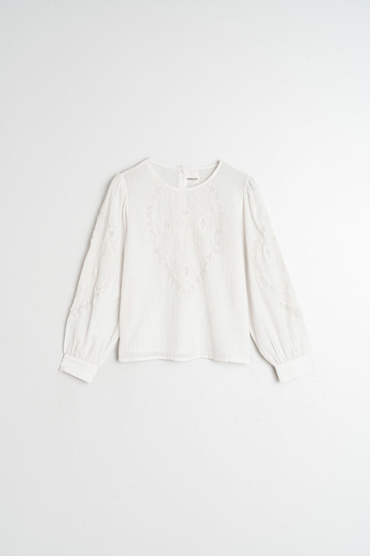 BLUSA BORDADO ROMÁNTICO