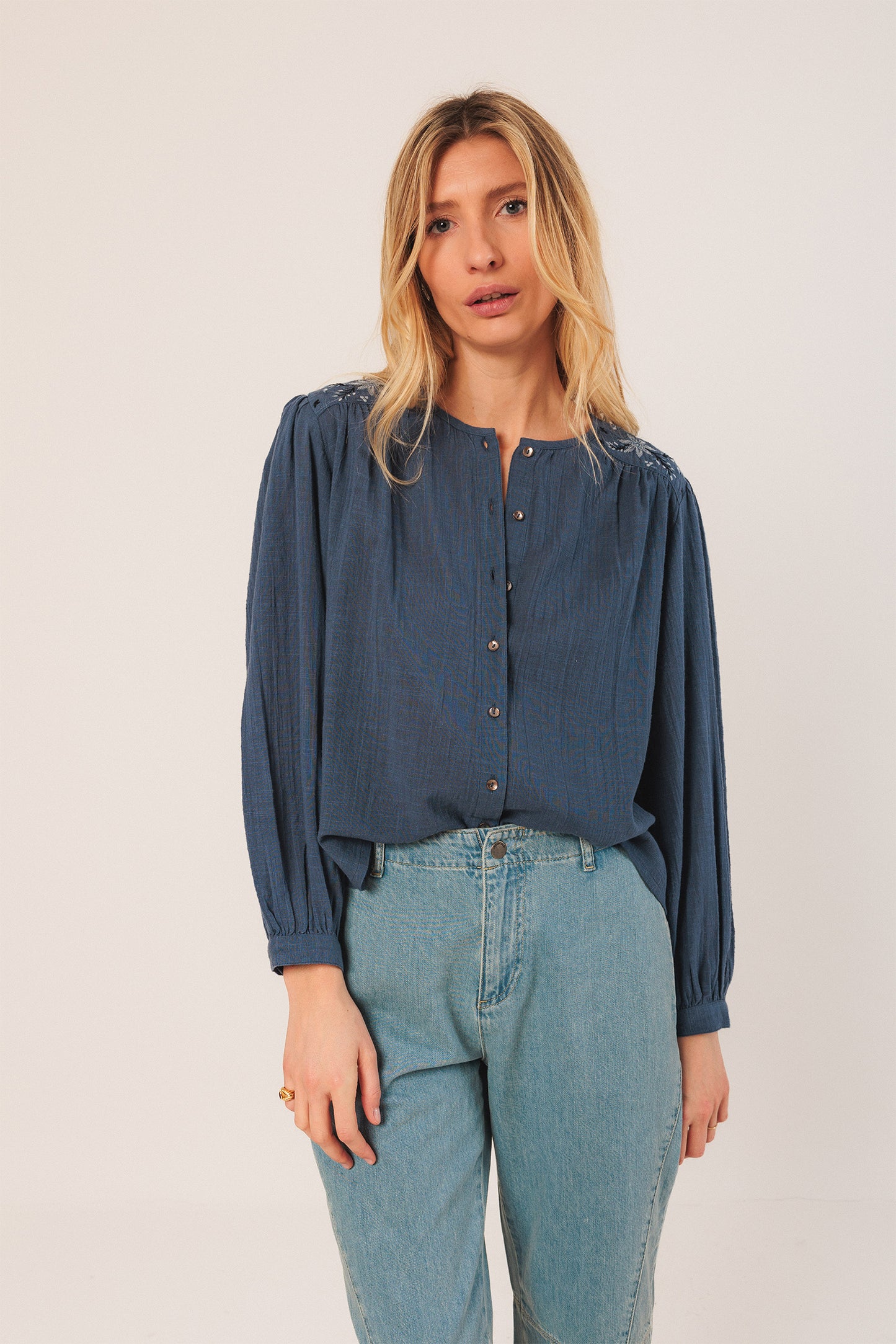 CHEMISE BRODÉE BOX