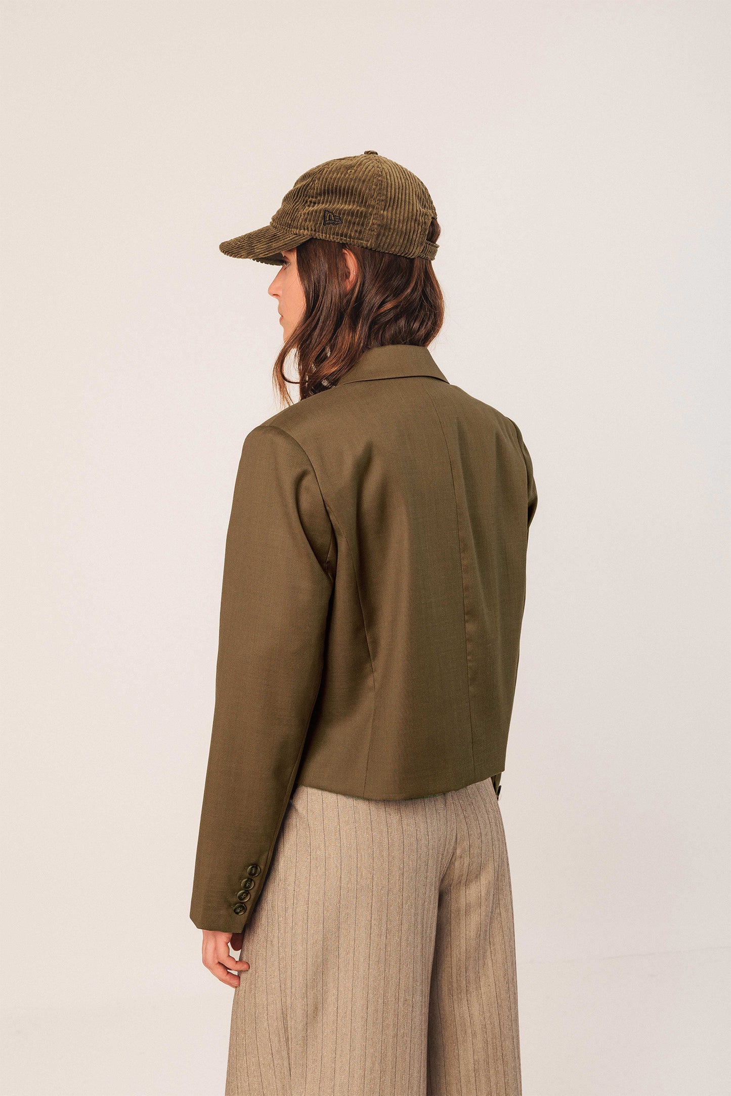 VESTE CROP À REVERS