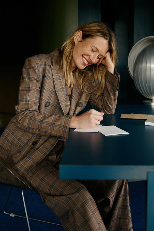 [CL] DOUBLE-BREASTED BLAZER