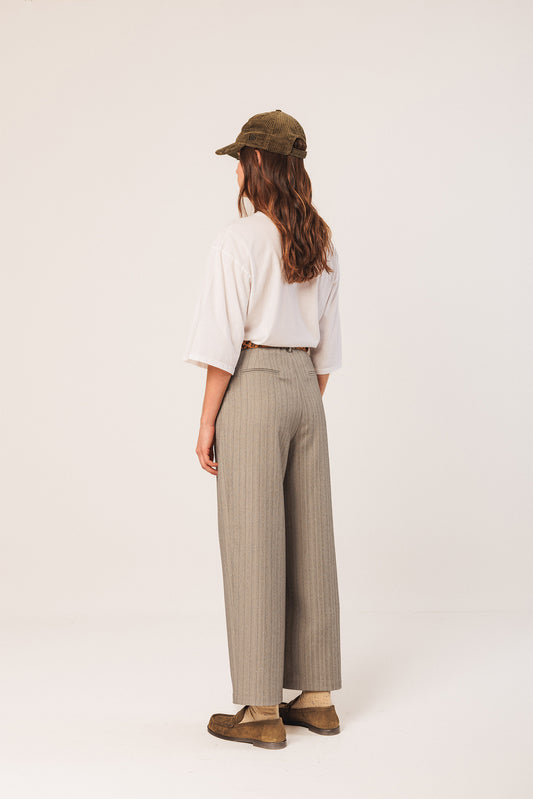 PANTALÓN VESTIR PINZAS 4