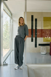 TAILORED PLEATED PANTS