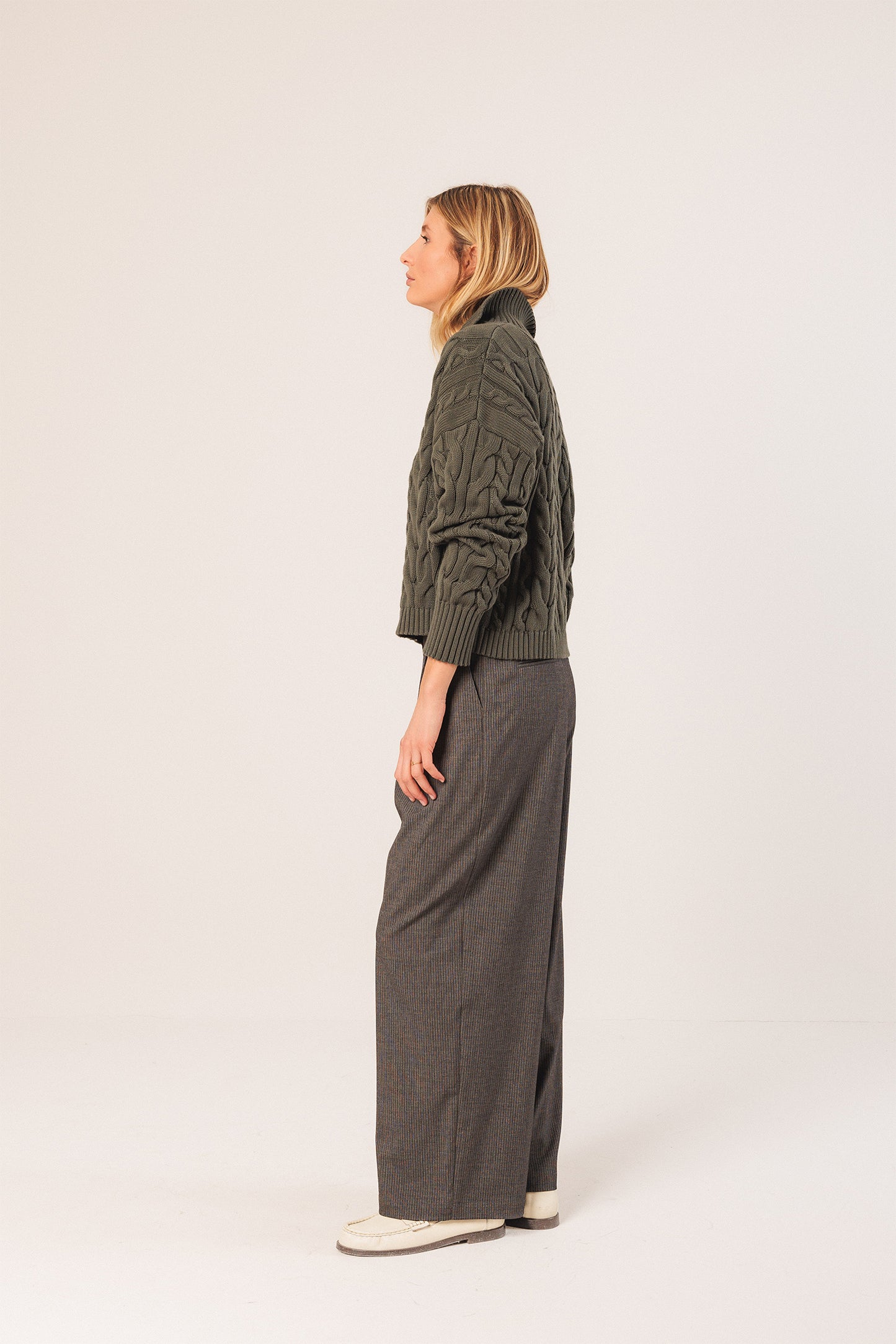 PANTALÓN VESTIR PINZAS