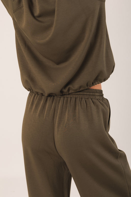 WIDE-LEG PANTS