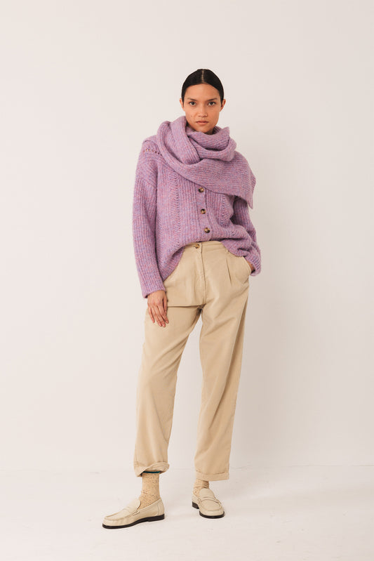CHAQUETA  CON DETALLES DESAGUJADOS