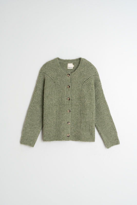 CHAQUETA  CON DETALLES DESAGUJADOS