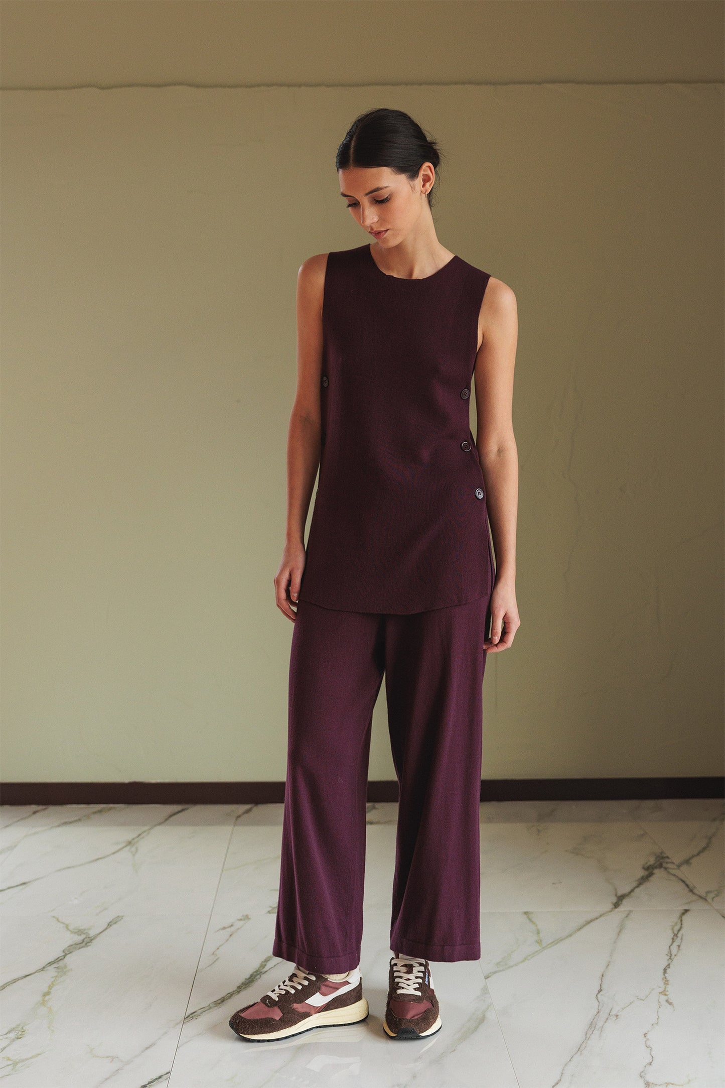 LONG BUTTONED VEST