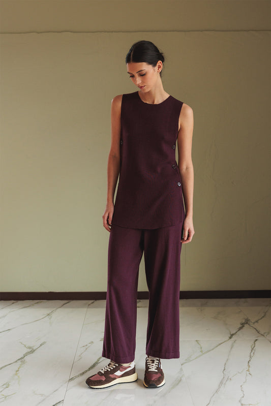 LONG BUTTONED VEST