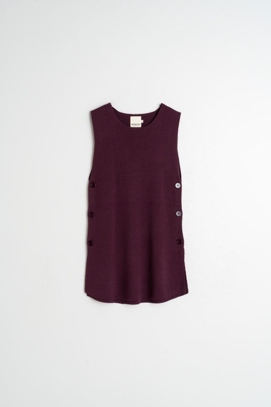 LONG BUTTONED VEST