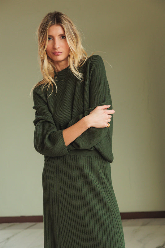 RIBBED KNIT SKIRT
