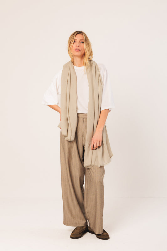 MELANGE FLARED SCARF