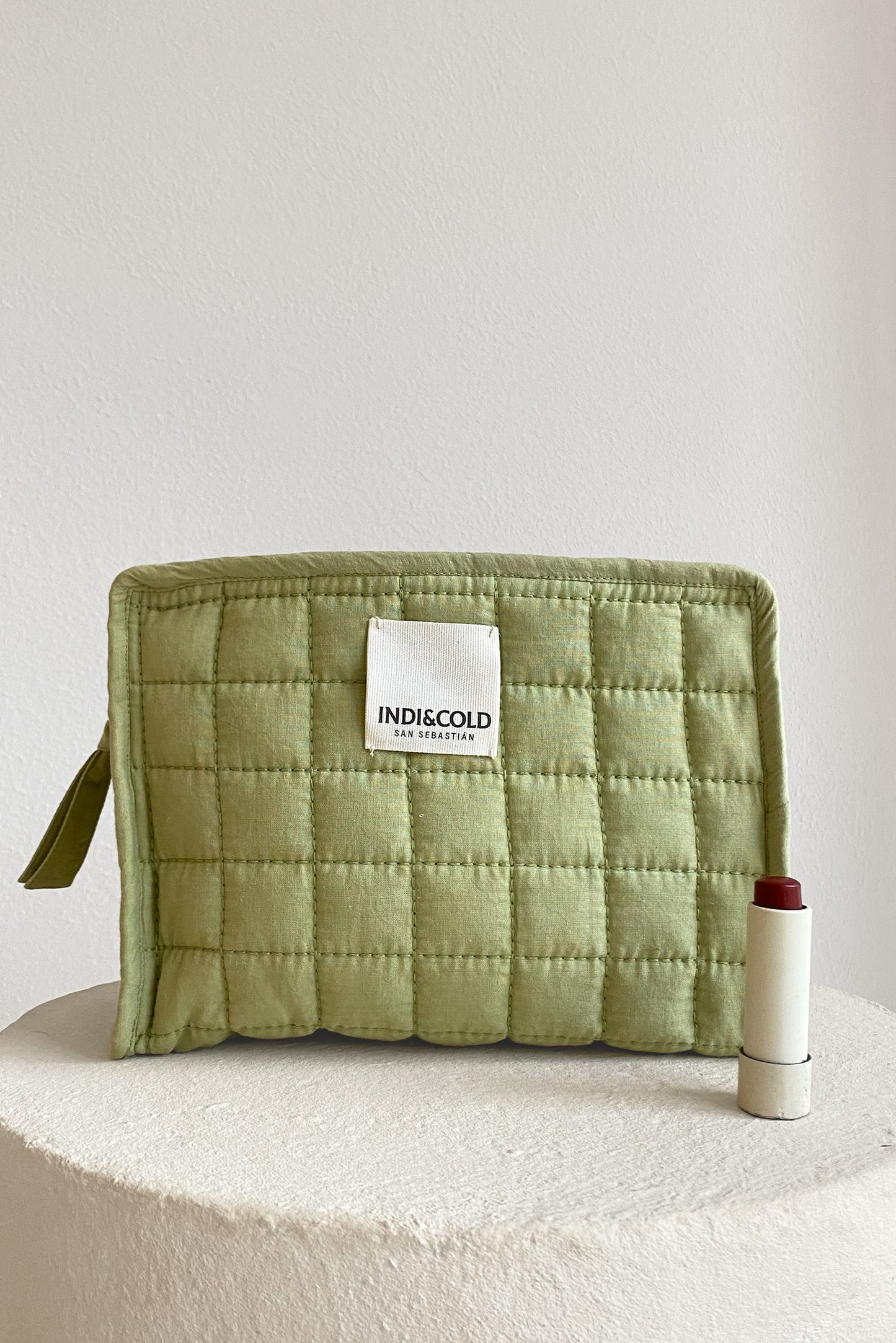 QUILTED POUCH