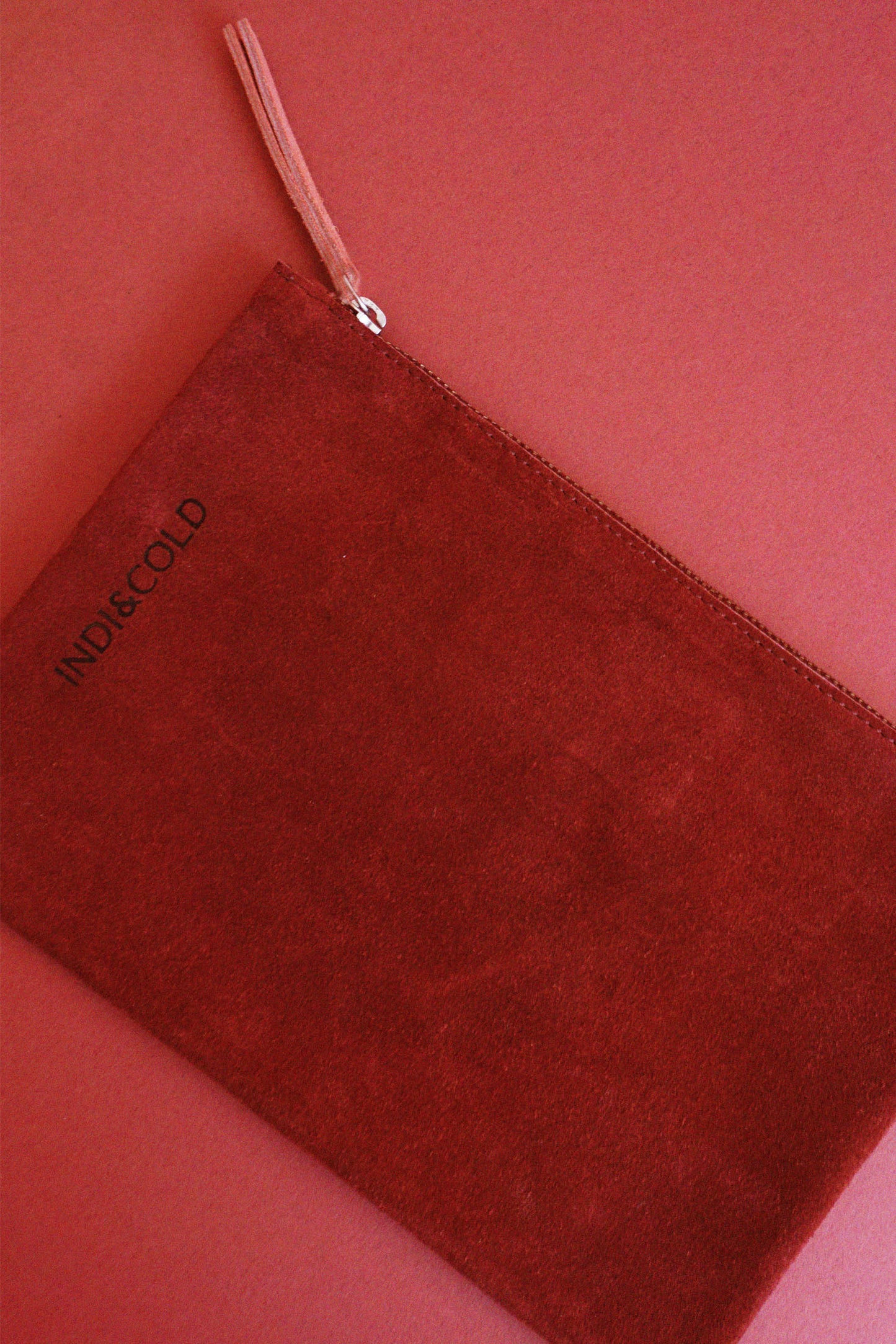 INDI&COLD Y LACONICUM