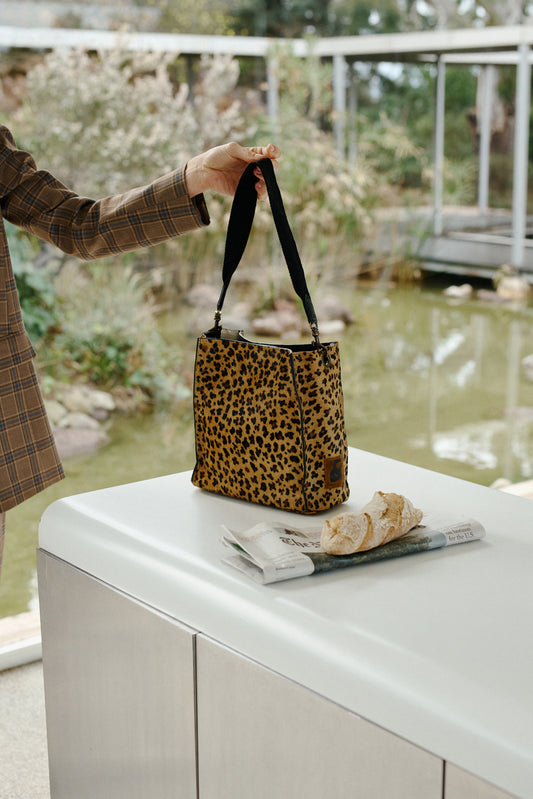 BOLSO BUCKET PIEL