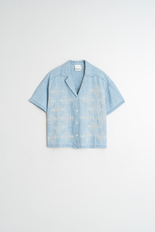 [CL] EMBROIDERED DENIM SHIRT