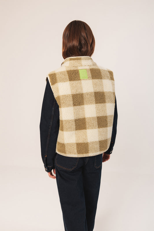 TEDDY PLAID VEST 4