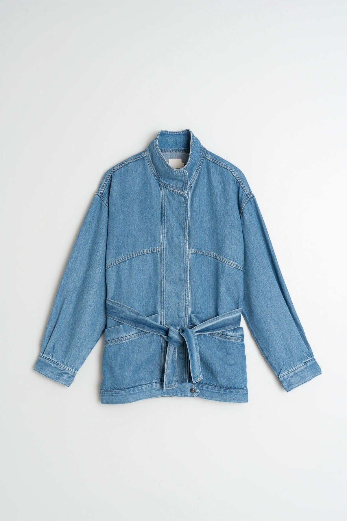 VESTE EN JEAN À LACETS