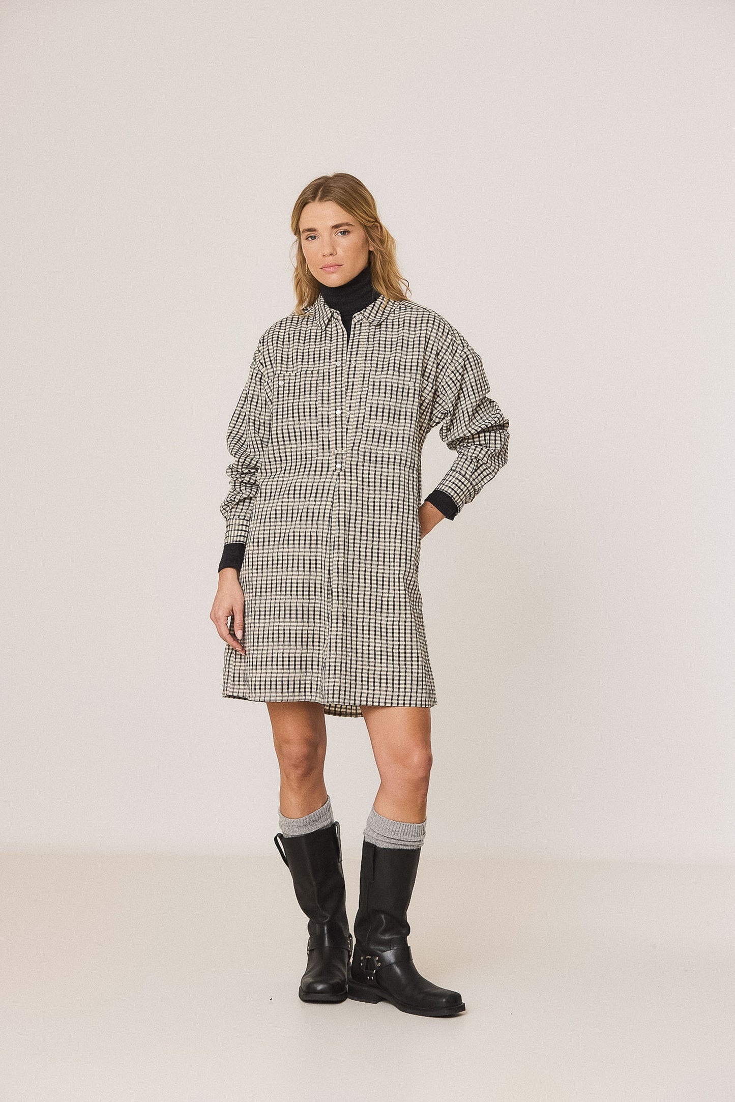 ROBE COURTE OVERSIZE