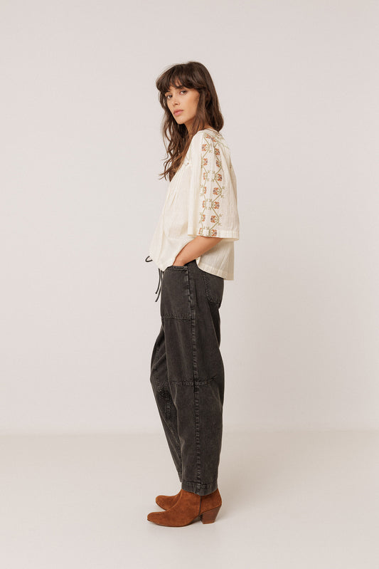BLUSA CANESÚ BORDADO 4