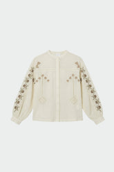 CAMISA BORDADA CON VOLUMEN
