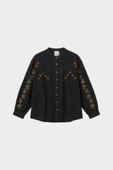 CAMISA BORDADA CON VOLUMEN