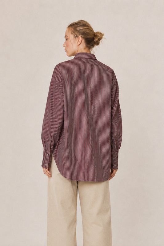 CAMISA RAYA MASCULINA MULTIPOSICIÓN 3