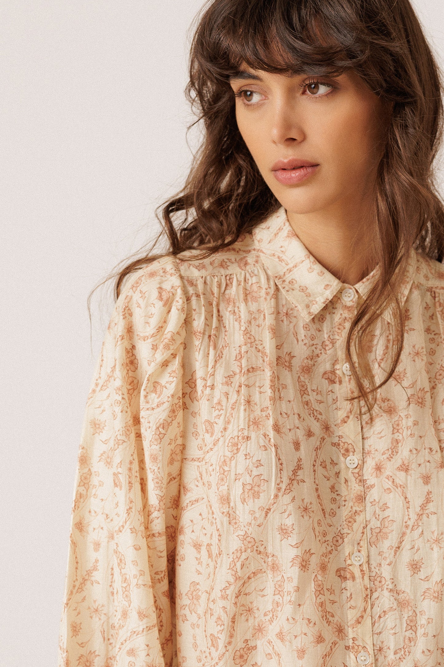 CAMISA ESTAMPADO VINTAGE