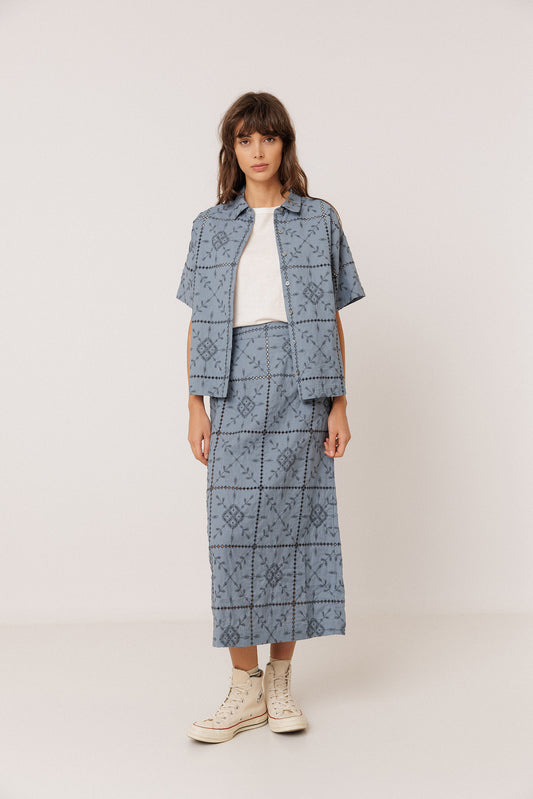 PERFORATED-EMBROIDERY PENCIL SKIRT 5