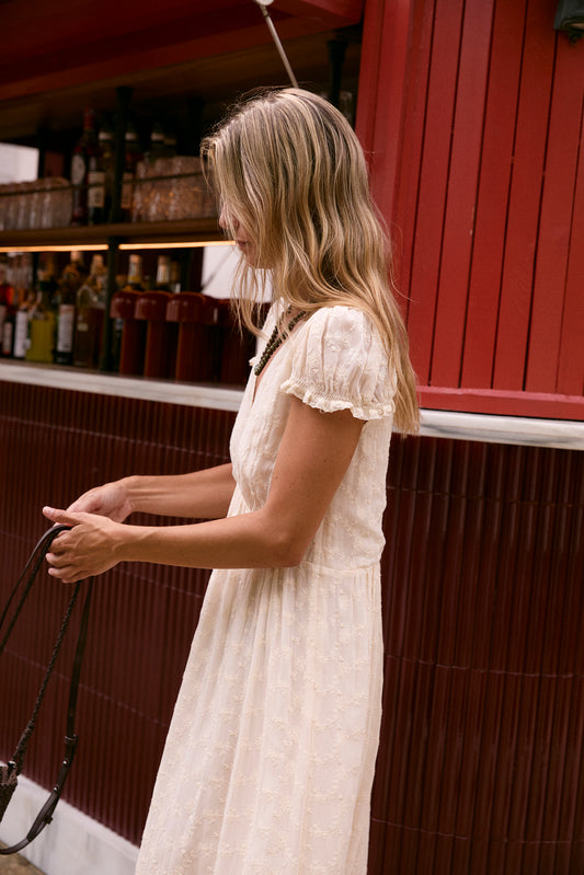 ROBE MIDI BRODÉE 3