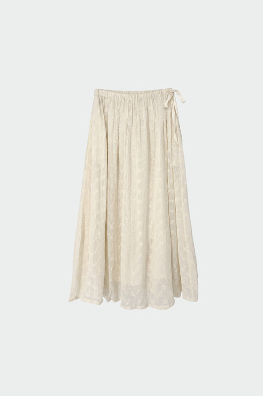JUPE ROMANTIQUE BRODÉE 7