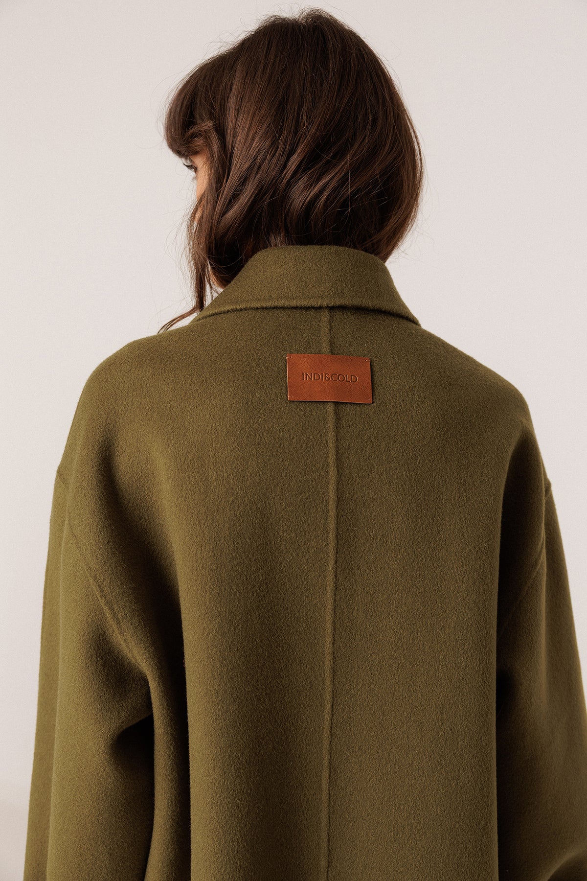 DOUBLE-BREASTED WOOL COAT