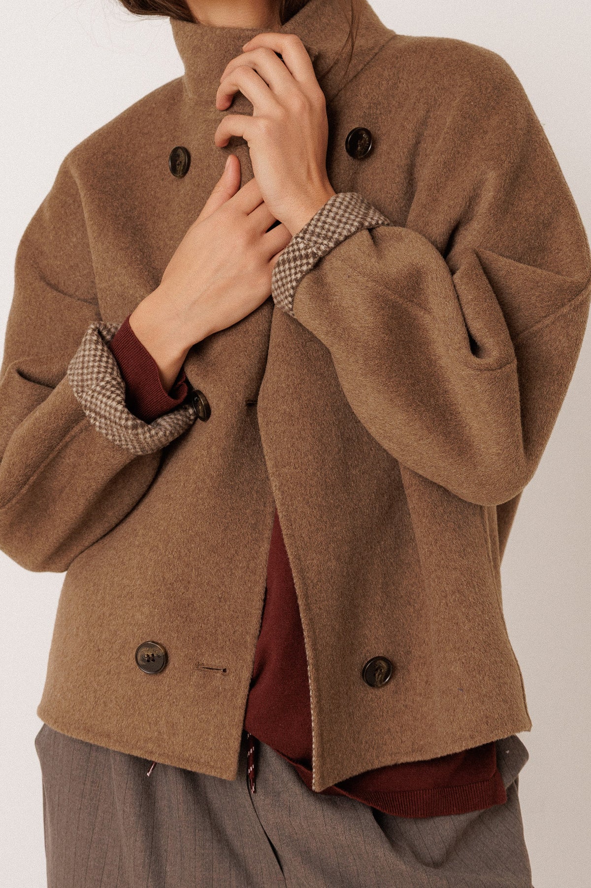 SHORT WOOL COAT