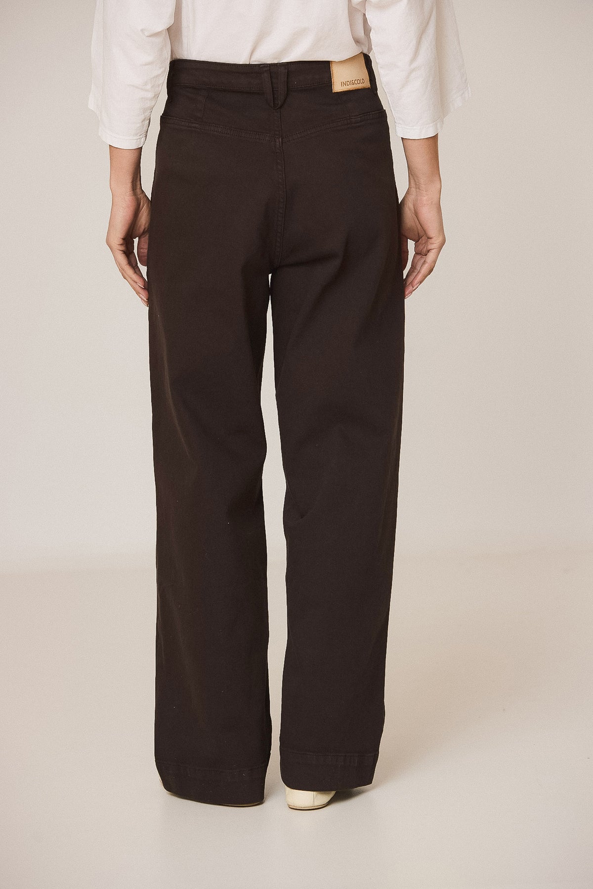 WIDE-LEG COTTON PANTS