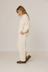 CORDUROY CARROT PANTS