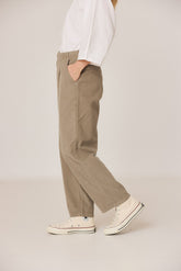 PANTALÓN CARROT PANA