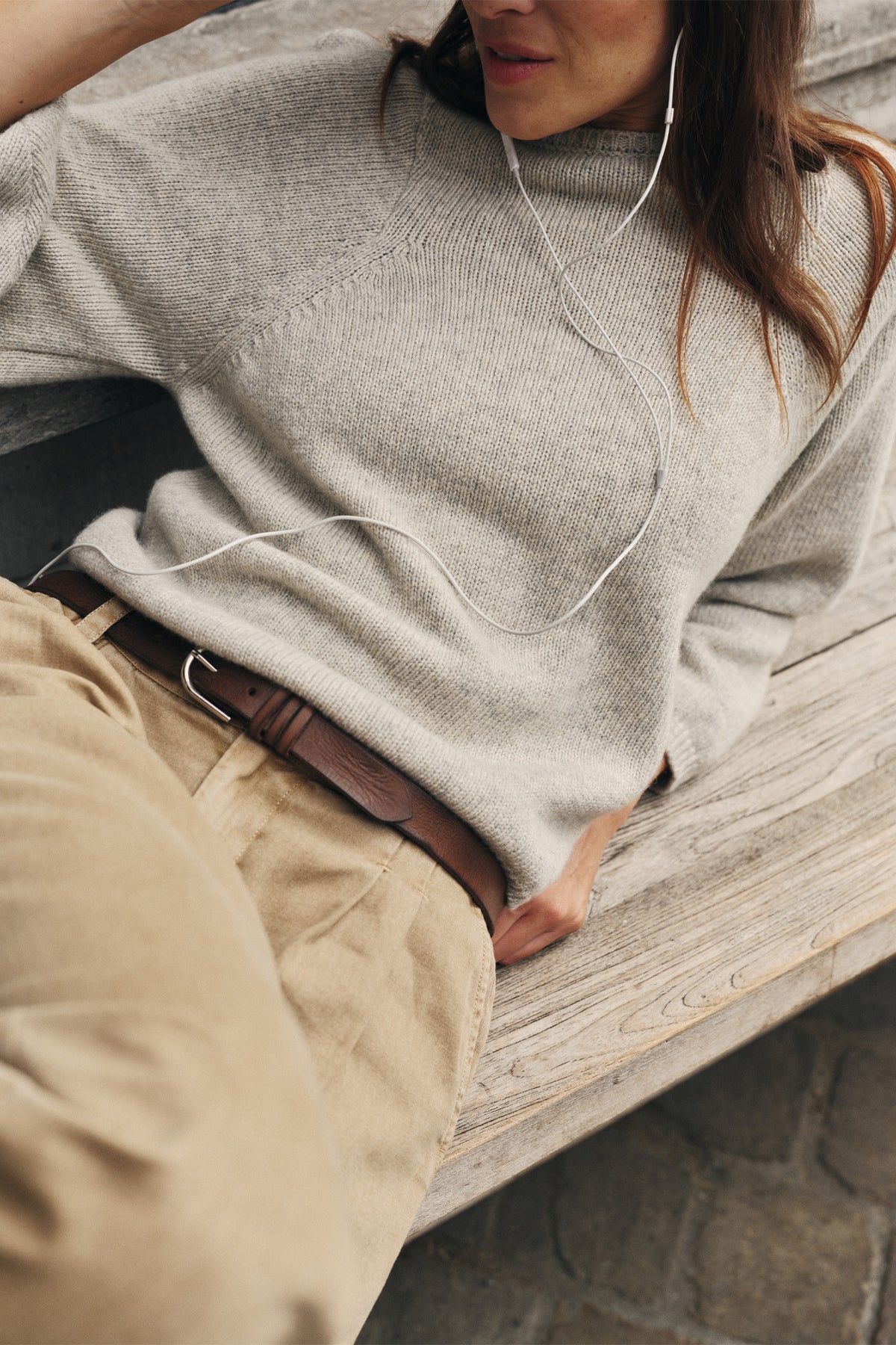 CASHMERE BALLOON-SLEEVE SWEATER