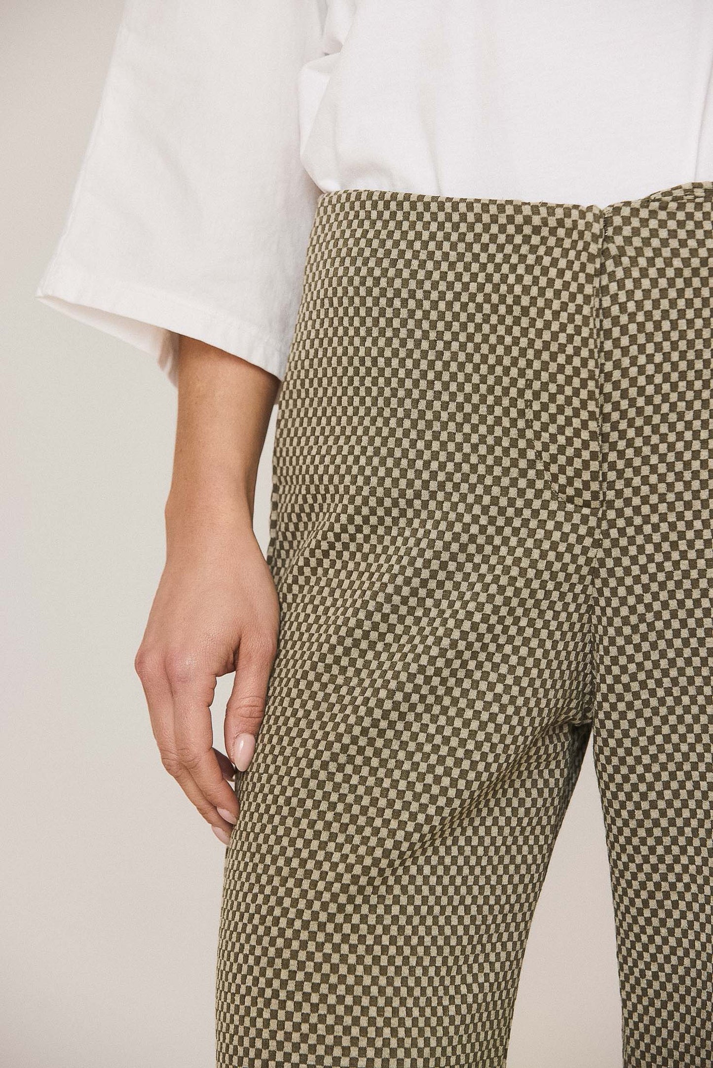 DOUBLE-KNIT JACQUARD PANTS