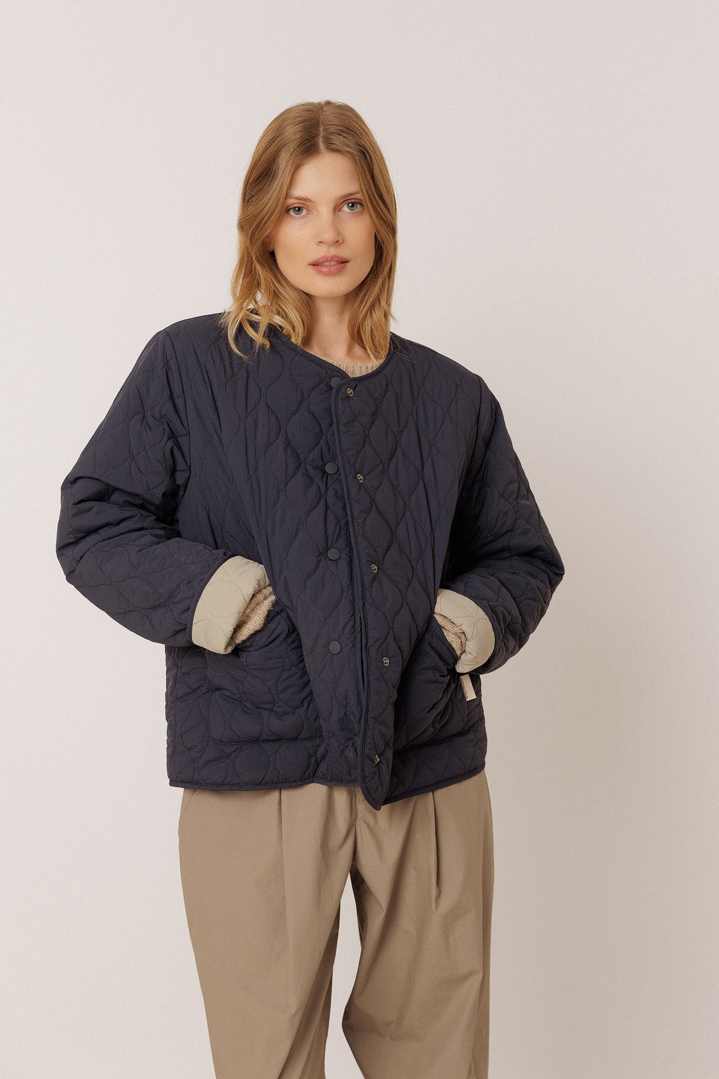 CHAQUETA ACOLCHADA REVERSIBLE