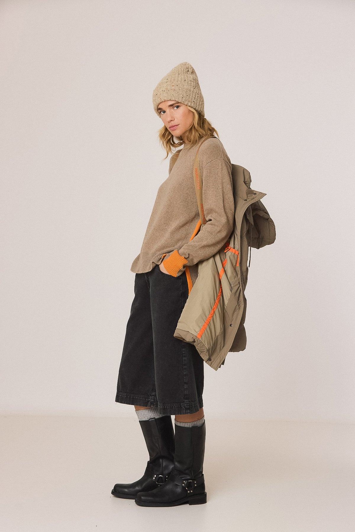 MULTIFUNCTION DOWN JACKET