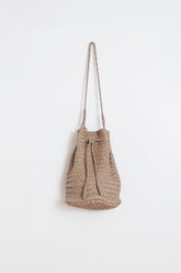 BOLSO BUCKET DE PIEL TRENZADA