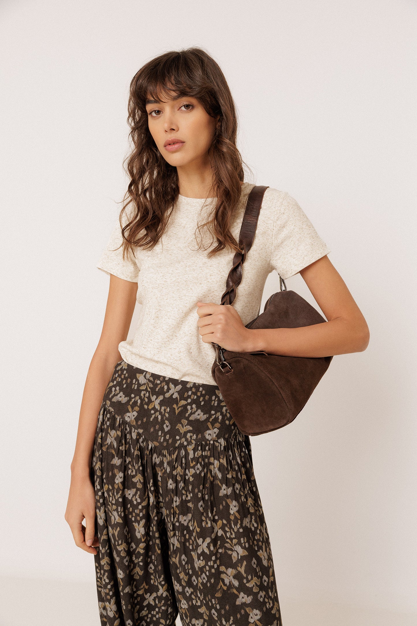 BOLSO ALARGADO SERRAJE