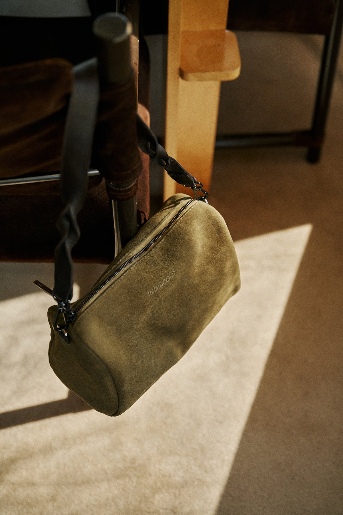 [CL] SPLIT-SUEDE SHOULDER BAG
