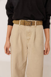 CEINTURE EN CUIR BRODÉE