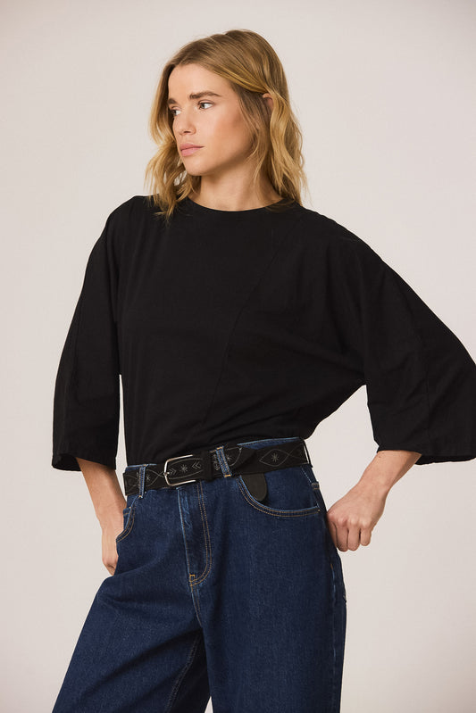 CEINTURE EN CUIR BRODÉE 2