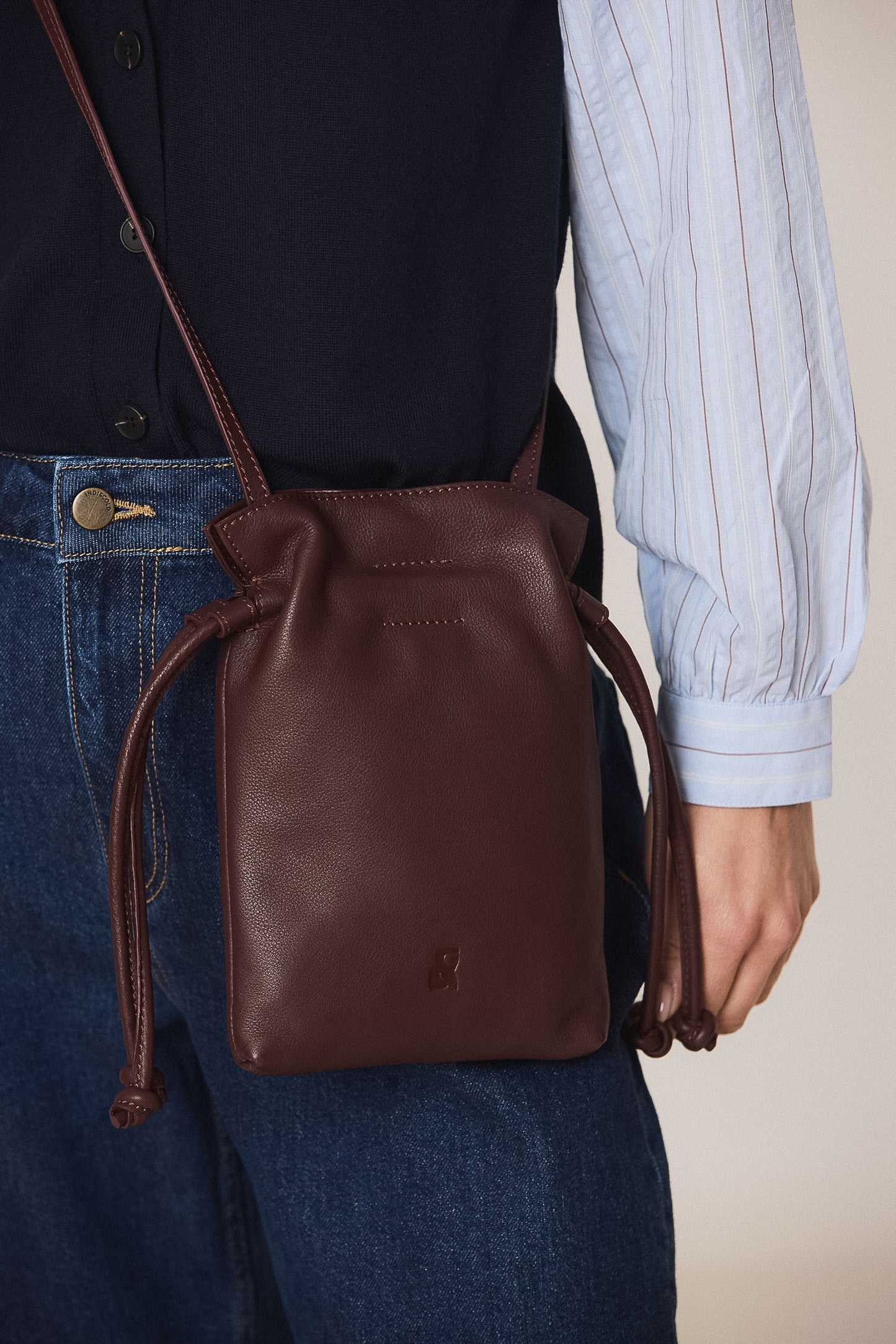 MINI BOLSO PIEL FRUNCIDA