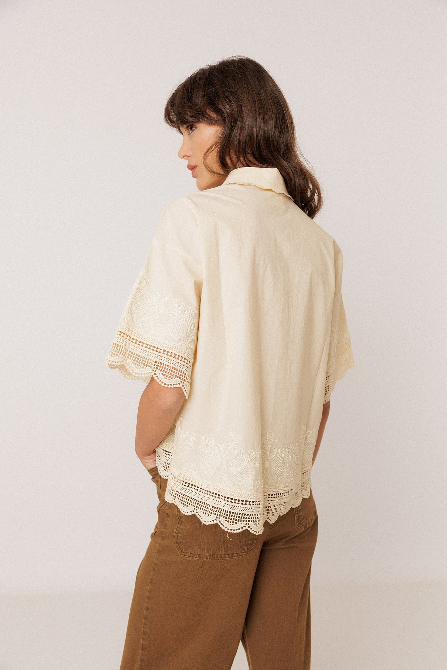 EMBROIDERED POPLIN SHIRT