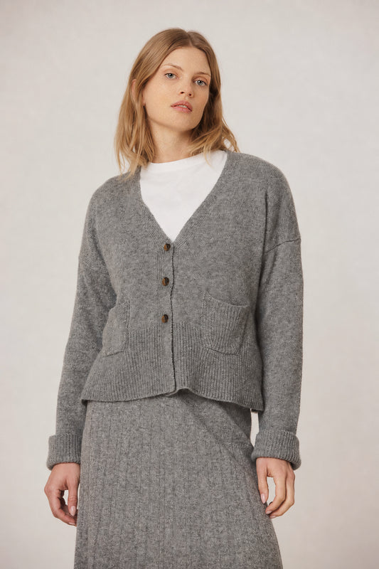 CASHMERE-BLEND CARDIGAN + RIBBED MIDI SKIRT 2